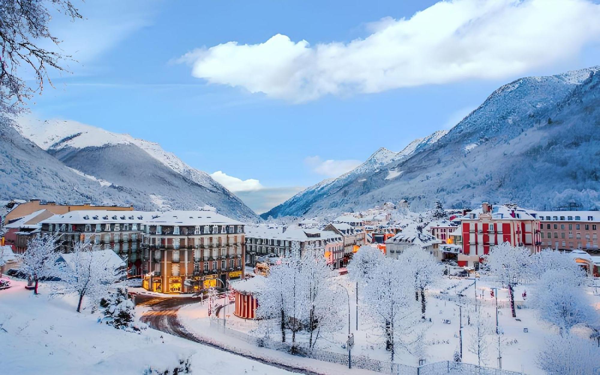 Appartement Charmant A Cauterets 27 M² Vue Sur La Ville Eksteriør bilde